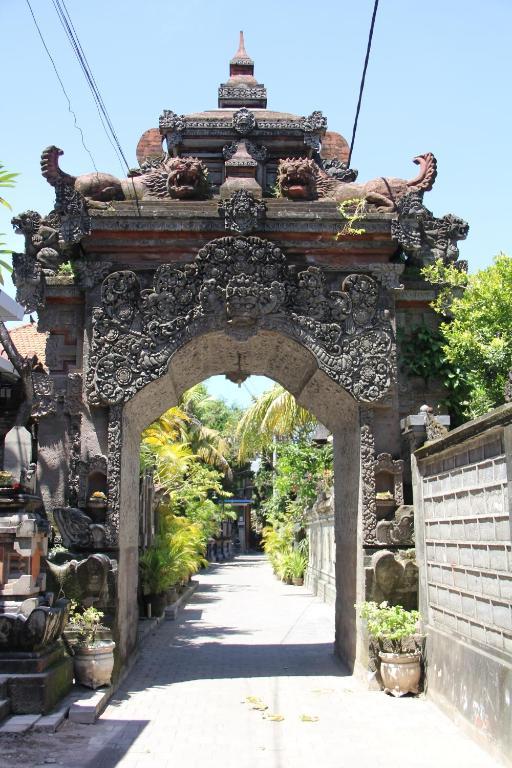 Hotel Nakula pensión Kuta Lombok Exterior foto